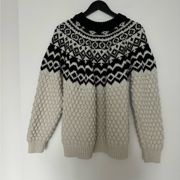 H&M Cream and Black Patterned Textured Knit - Picture 6 of 7